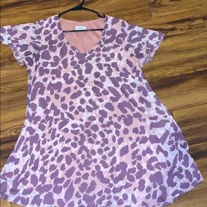 Dress. Size large. Fits very comfortably.
